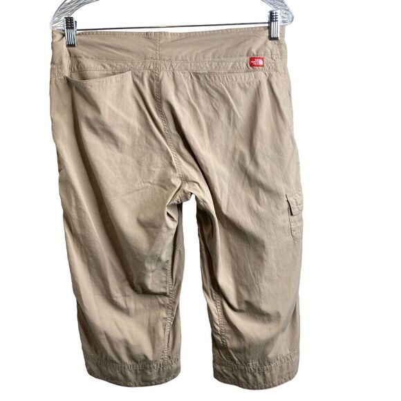 The North Face Women’s Tan Aphrodite Motion Cargo Capri Activewear Pants Size 8 - Picture 2 of 13